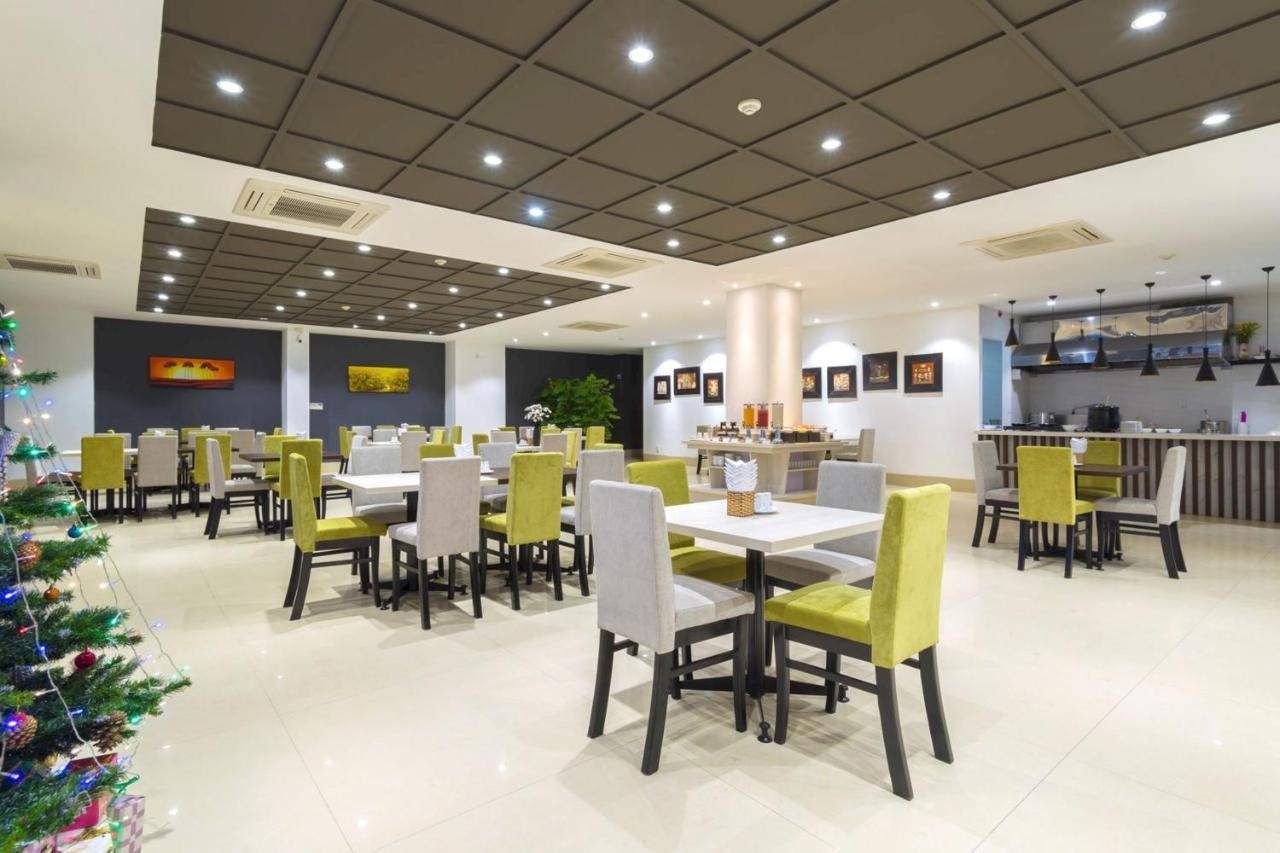 Capital O 1200 Salem Riverside Hotel 岘港 外观 照片